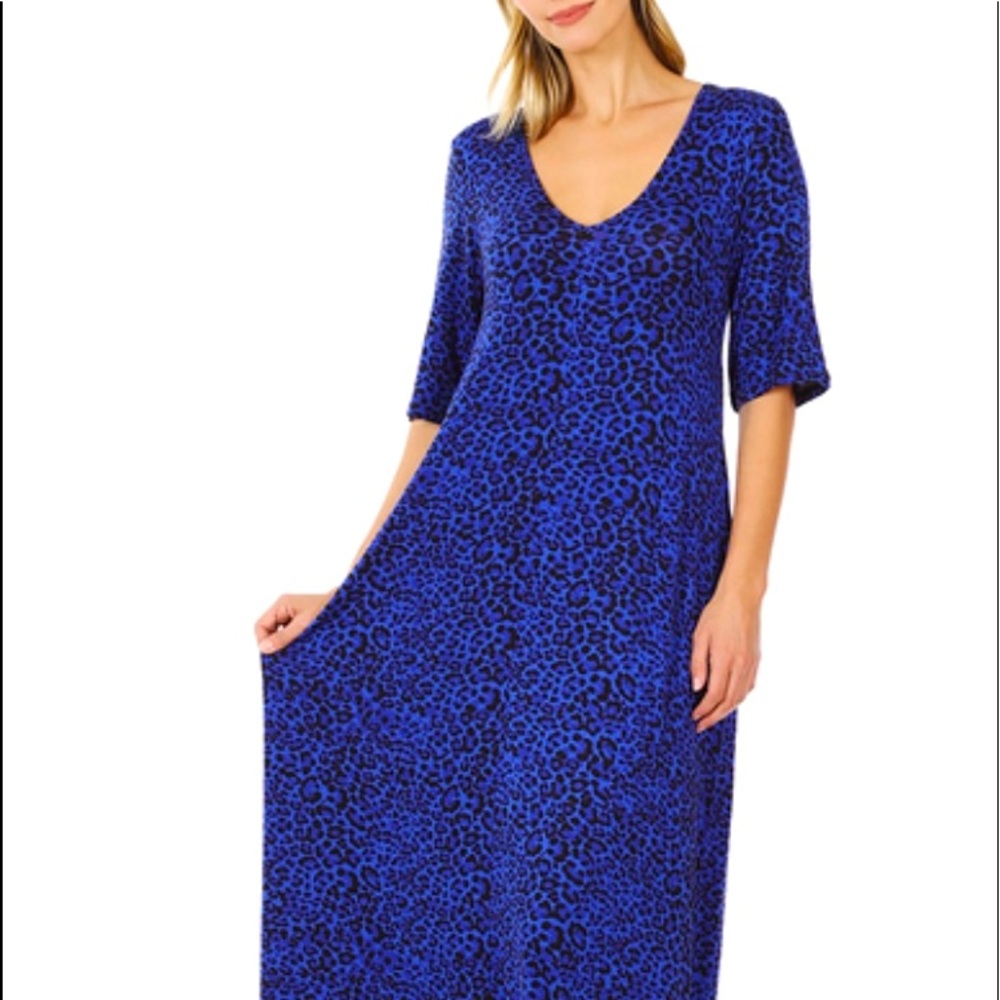 Long leopard dress